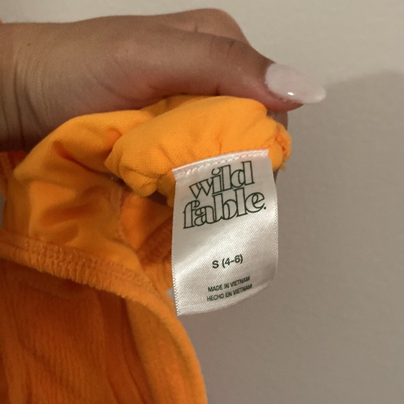 Bathing suit - Picture 7 of 7